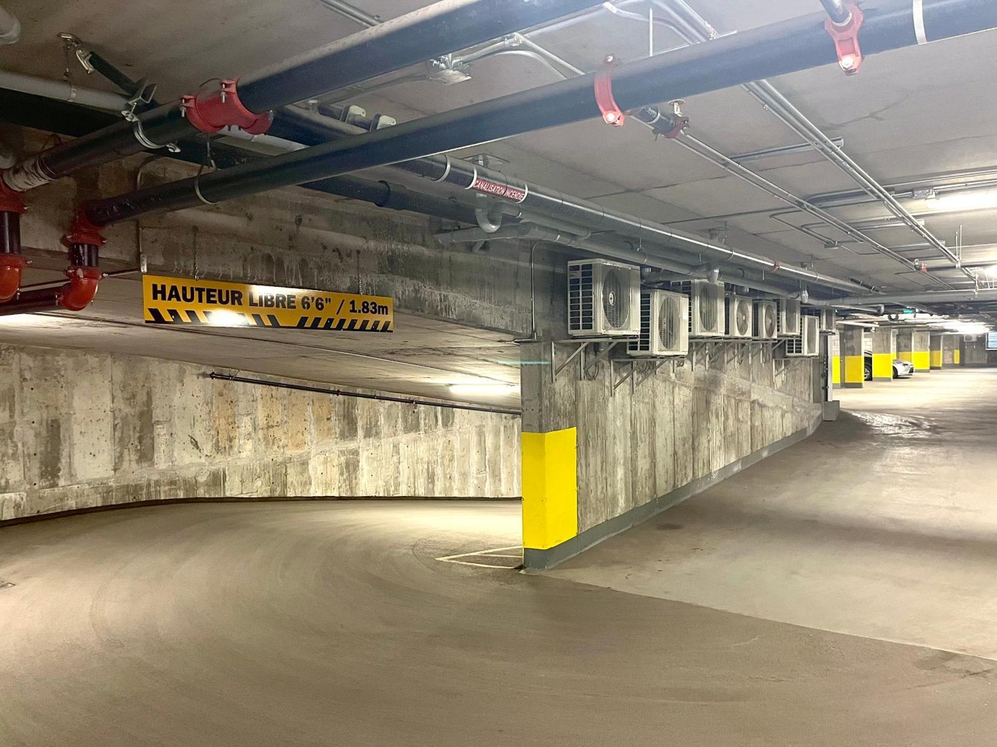 Initial / Wave + Parking / Centre-Ville De Quebec Экстерьер фото